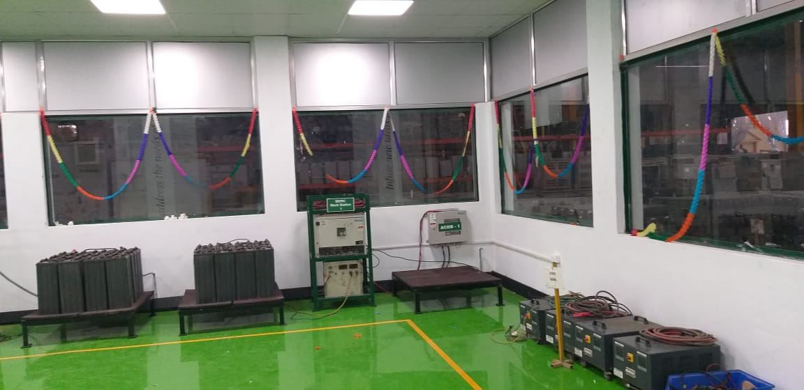 Workshop with epoxy flooring